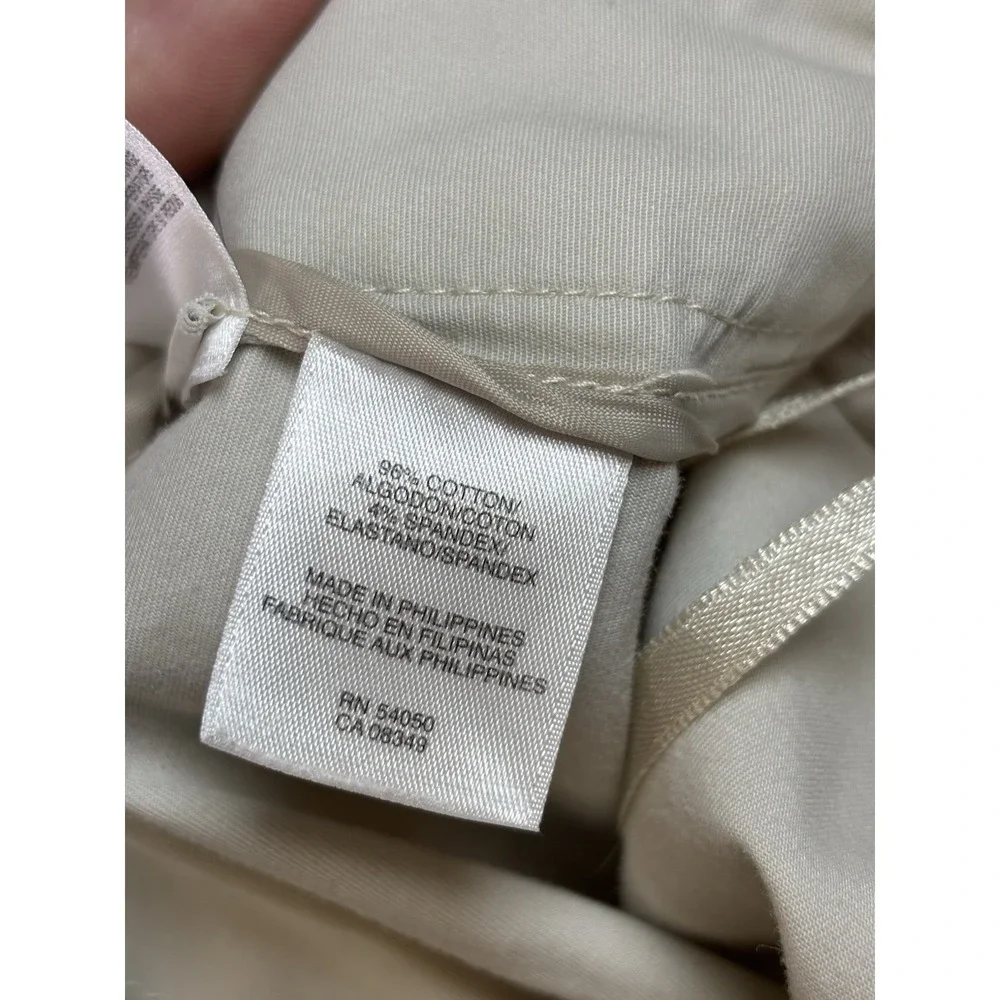 Jones New York Khaki Bermuda Shorts Women's Size 18 (40x13) Preppy‎ Beach